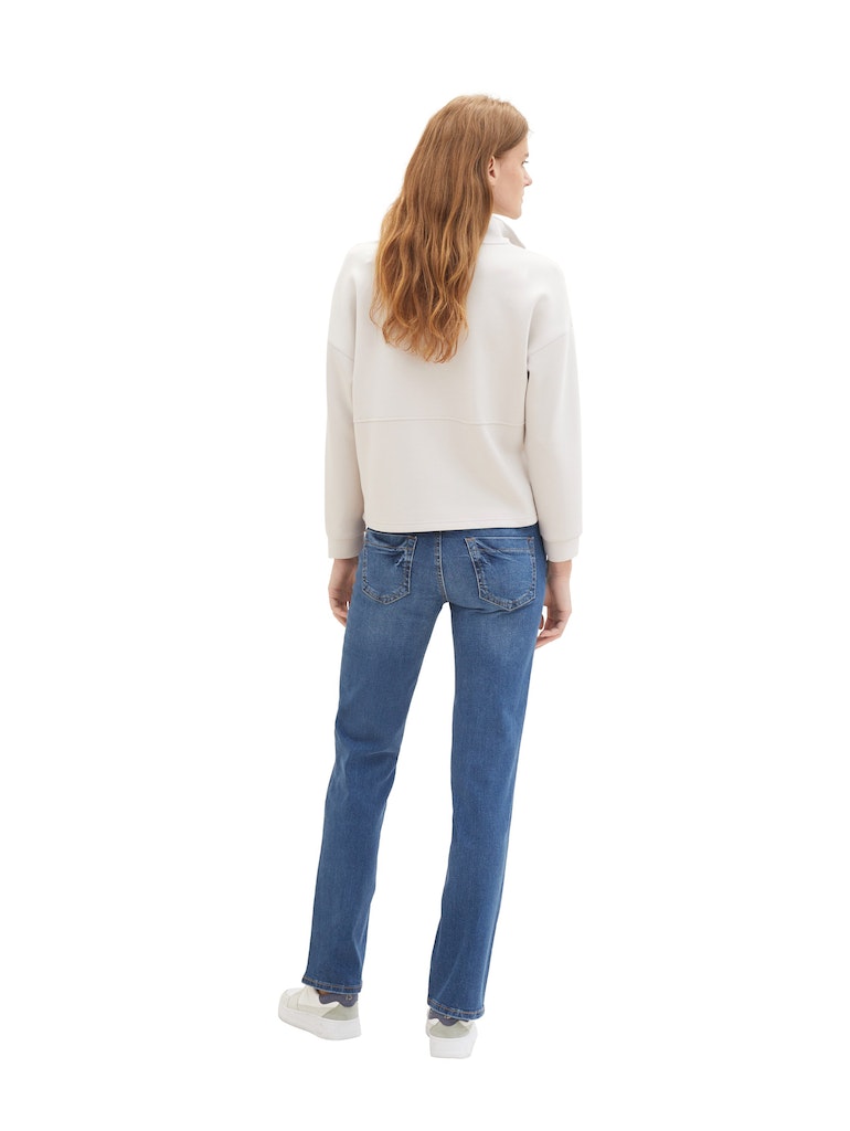 Alexa Straight Jeans